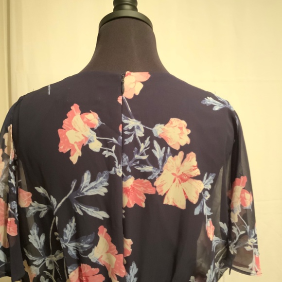 Eliza J Navy Floral High-Low Wrap Dress Size 10 - Picture 3 of 10